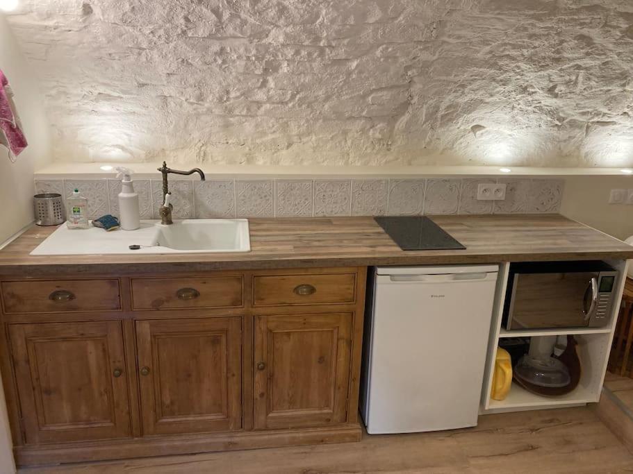 Les Matelles : Charmant Logement En Pierres 외부 사진